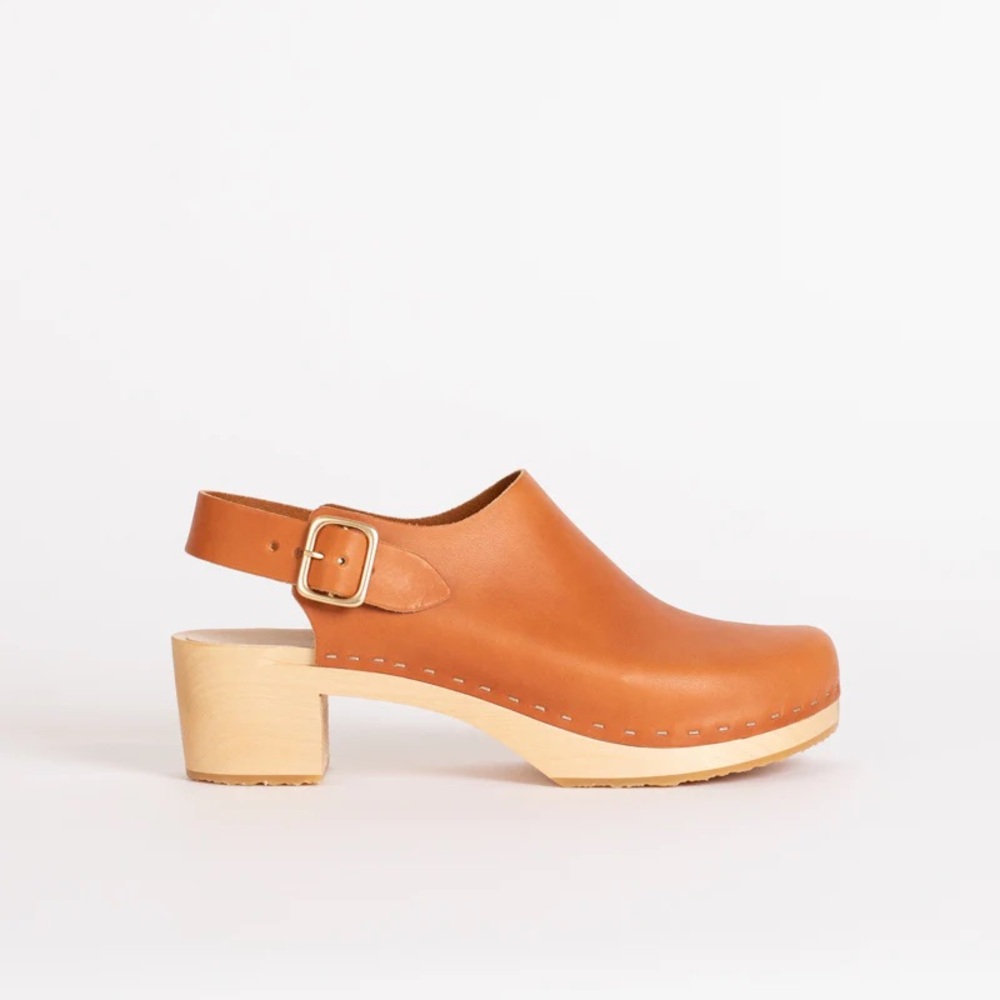 Bryr Daphne Clogs Natural size 37 like new